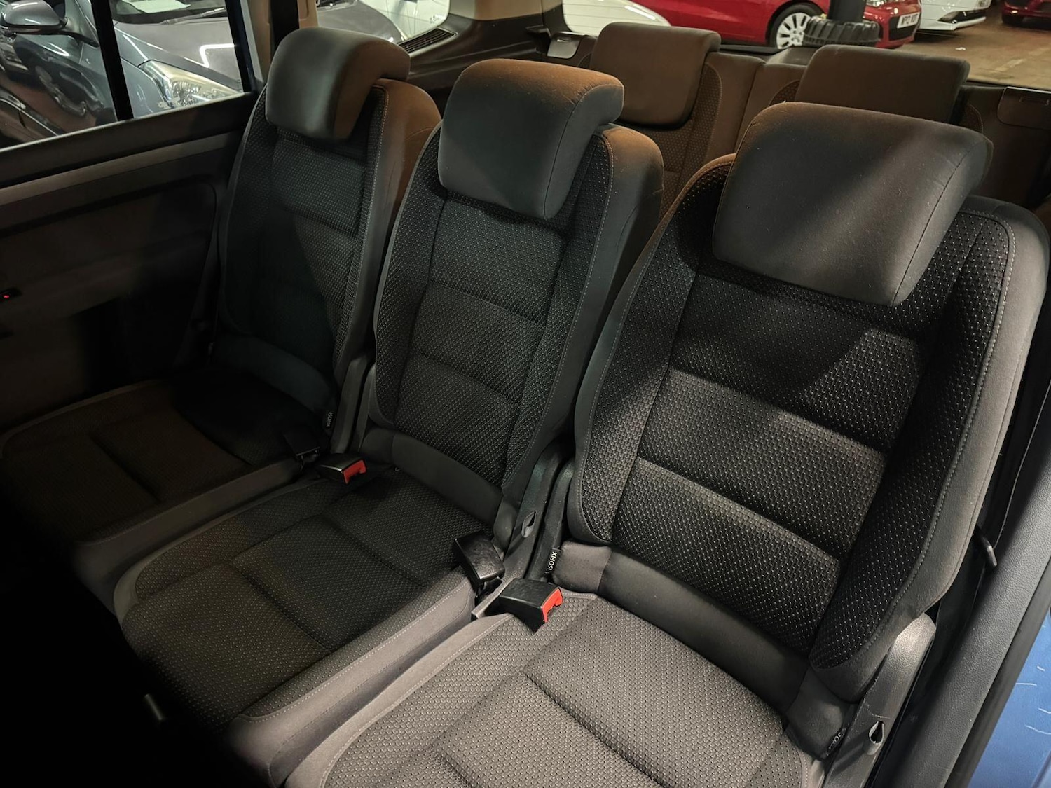 Used Volkswagen Touran 2013 for sale - 77119876: Photo 24