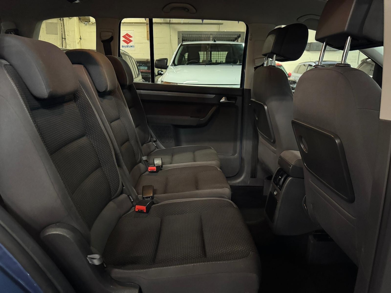 Used Volkswagen Touran 2013 for sale - 77119876: Photo 25