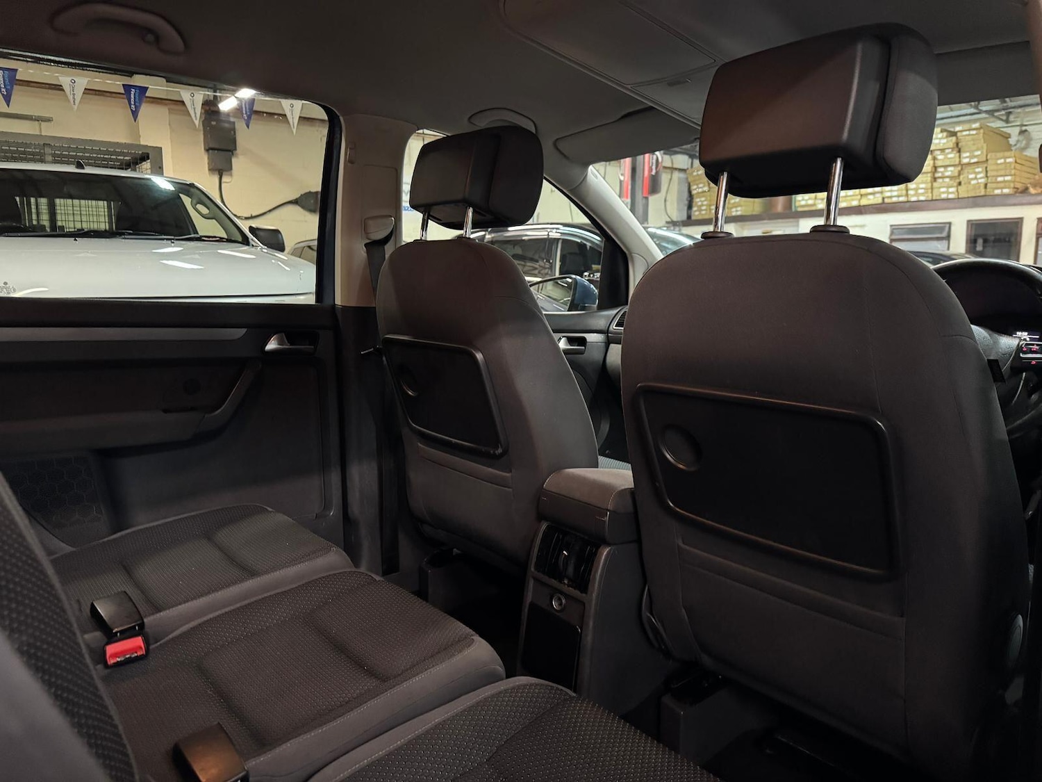 Used Volkswagen Touran 2013 for sale - 77119876: Photo 26