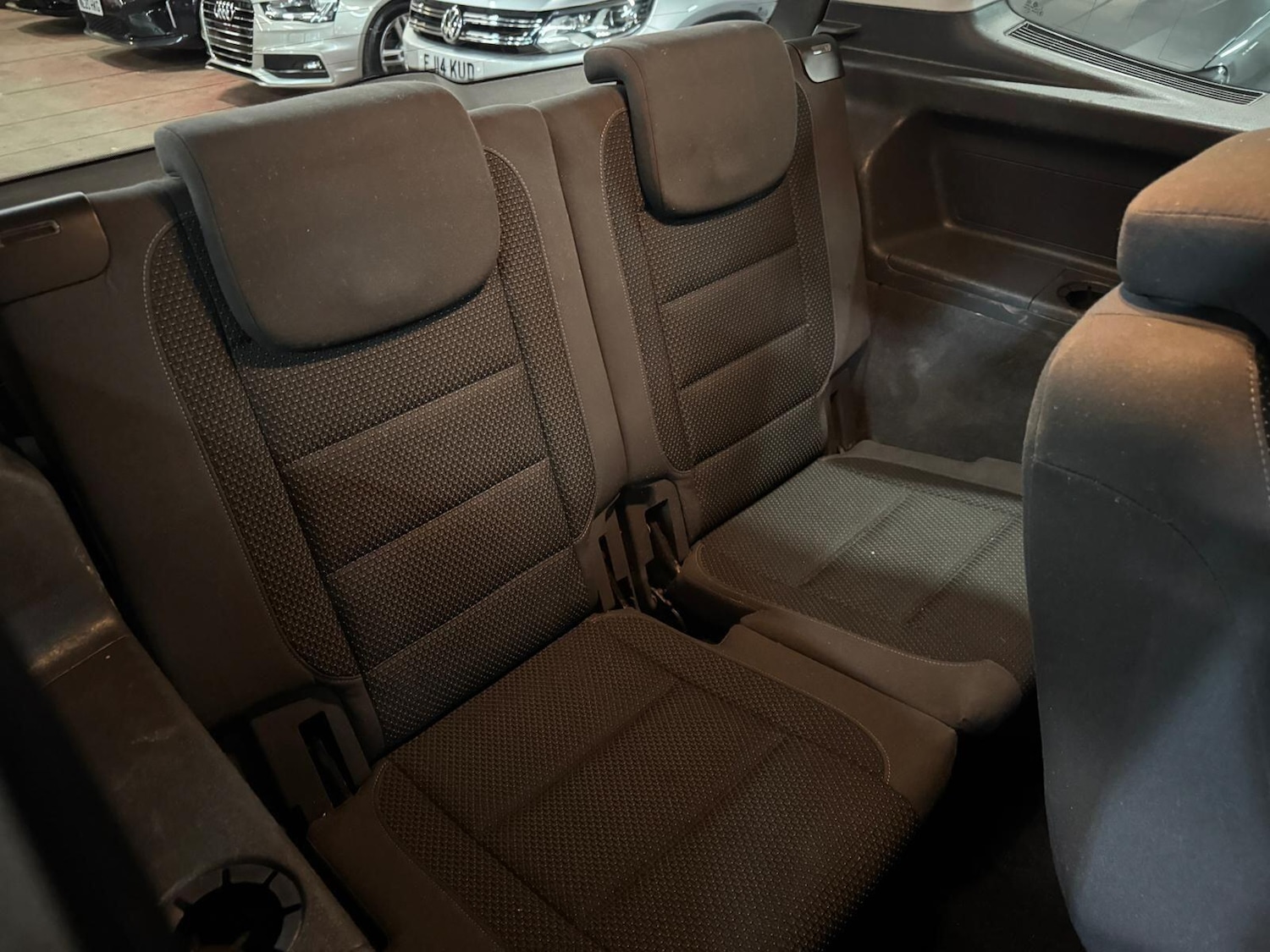 Used Volkswagen Touran 2013 for sale - 77119876: Photo 28