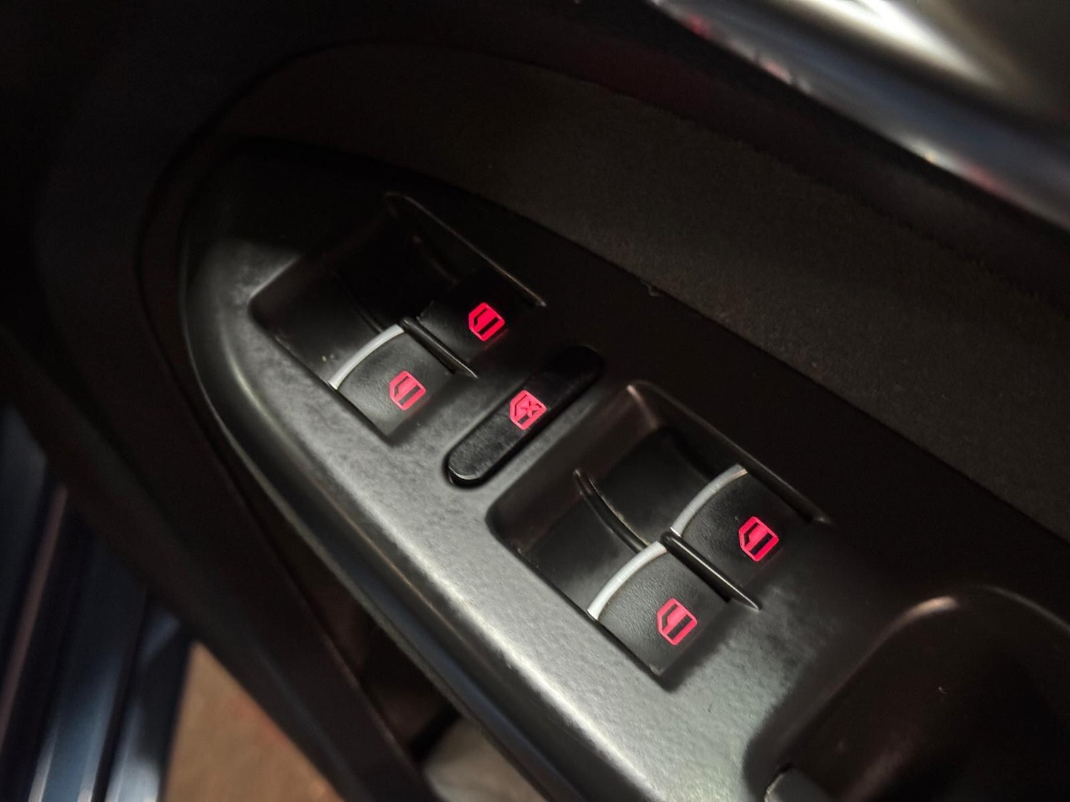 Used Volkswagen Touran 2013 for sale - 77119876: Photo 35