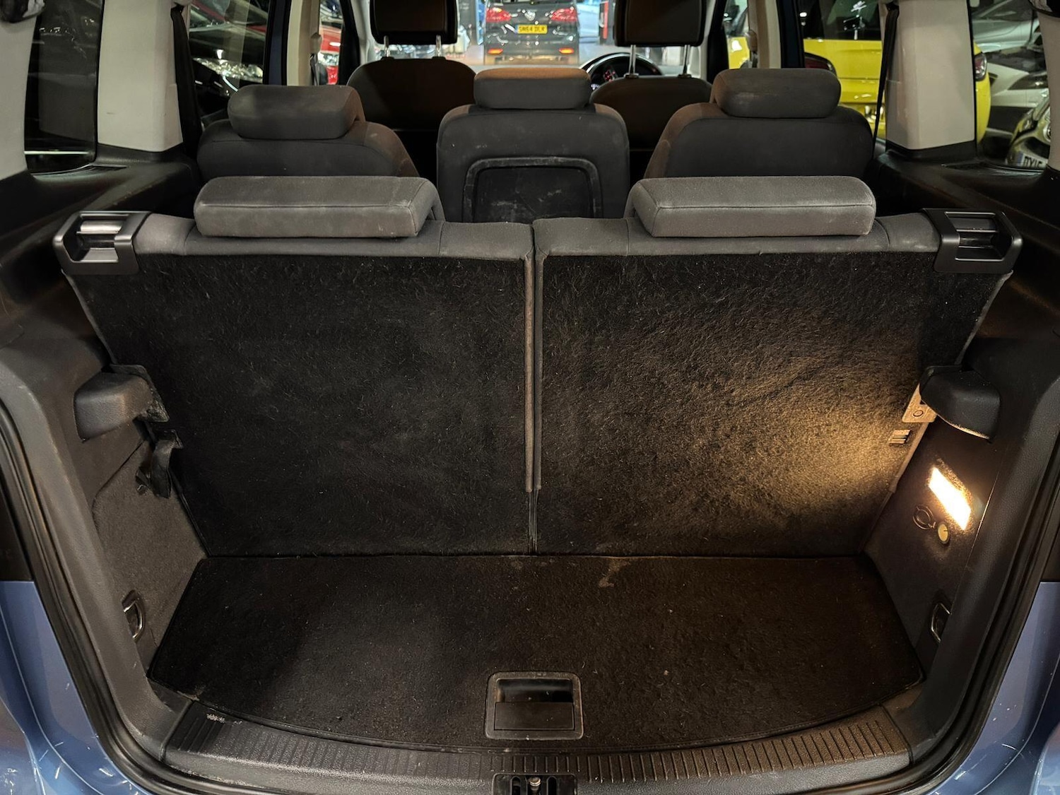 Used Volkswagen Touran 2013 for sale - 77119876: Photo 40