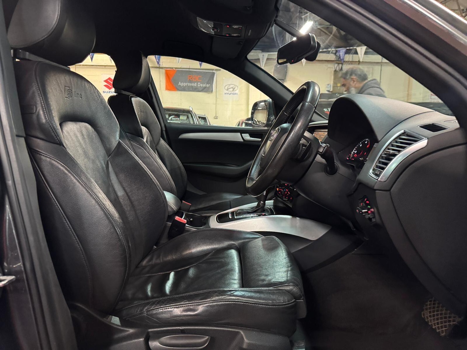 Used Audi Q5 2011 for sale - 77097532: Photo 23