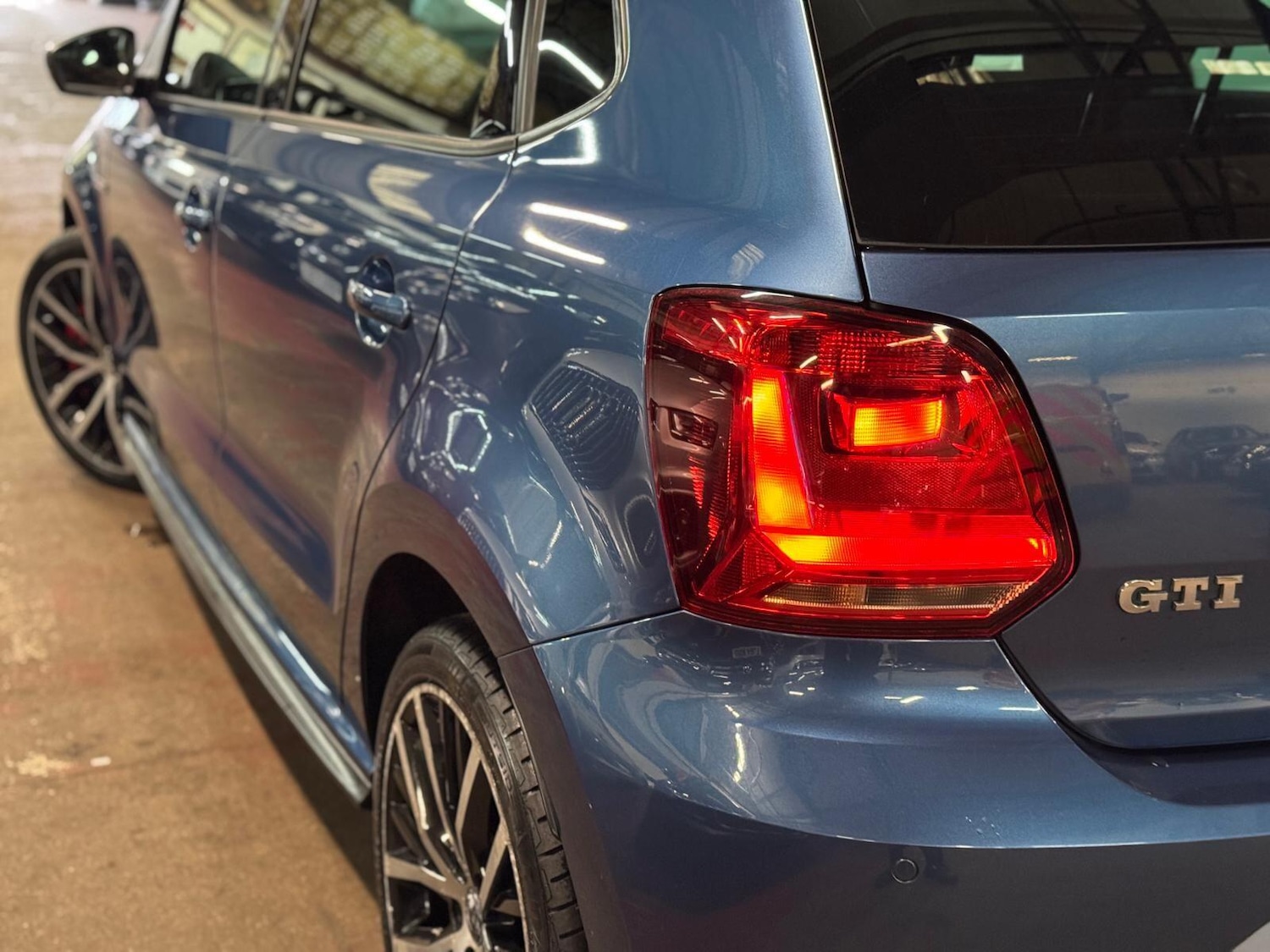 Used Volkswagen Polo 2015 for sale - 76689331: Photo 15