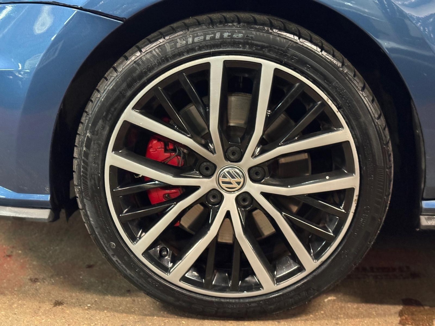 Used Volkswagen Polo 2015 for sale - 76689331: Photo 16