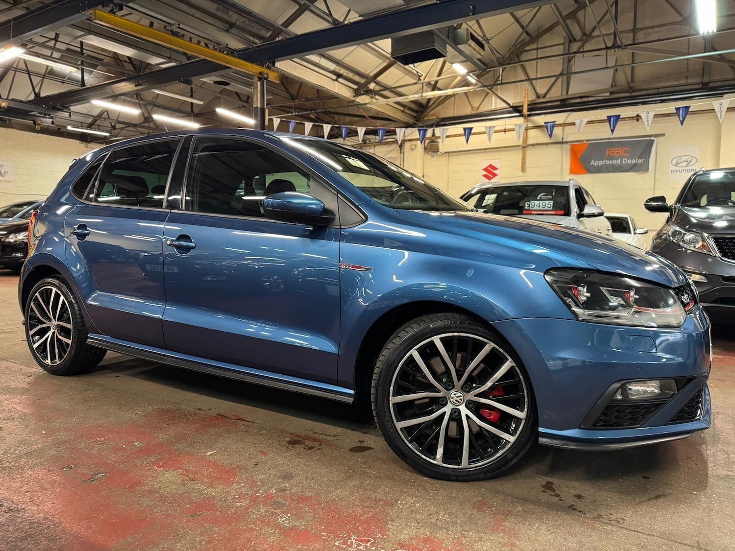 Used Volkswagen Polo 2015 for sale - 76689331: Photo 17