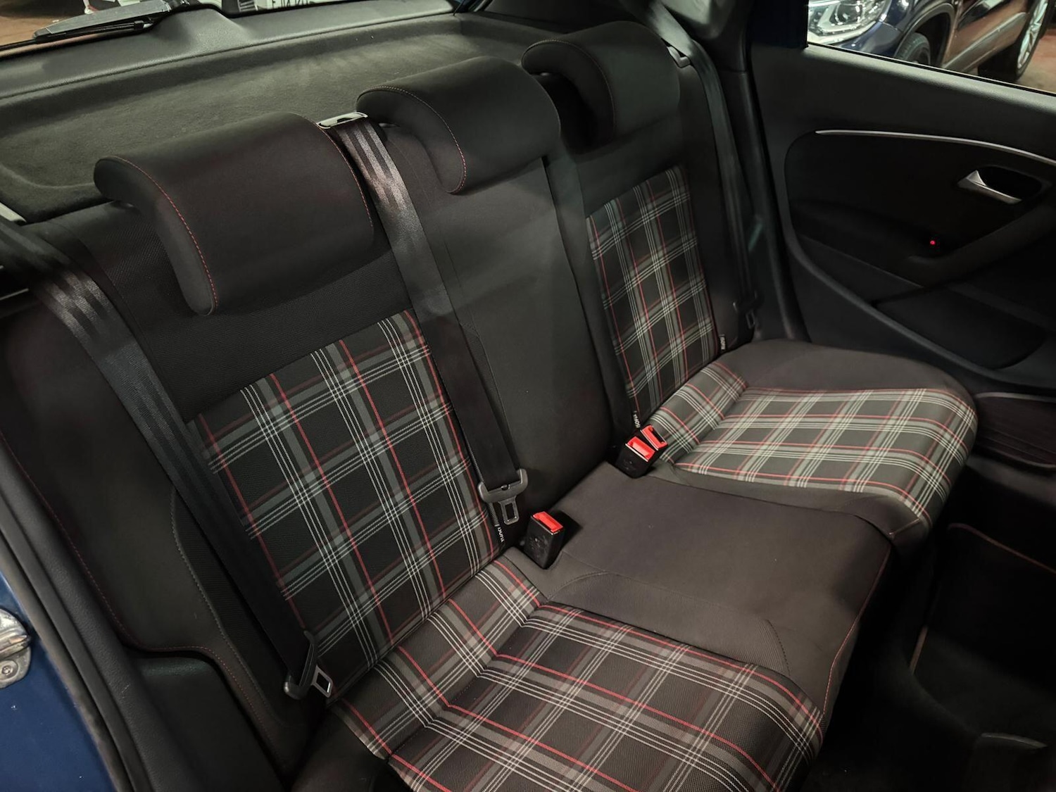 Used Volkswagen Polo 2015 for sale - 76689331: Photo 25