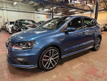 Used Volkswagen Polo 2015 for sale - 76689331: Photo