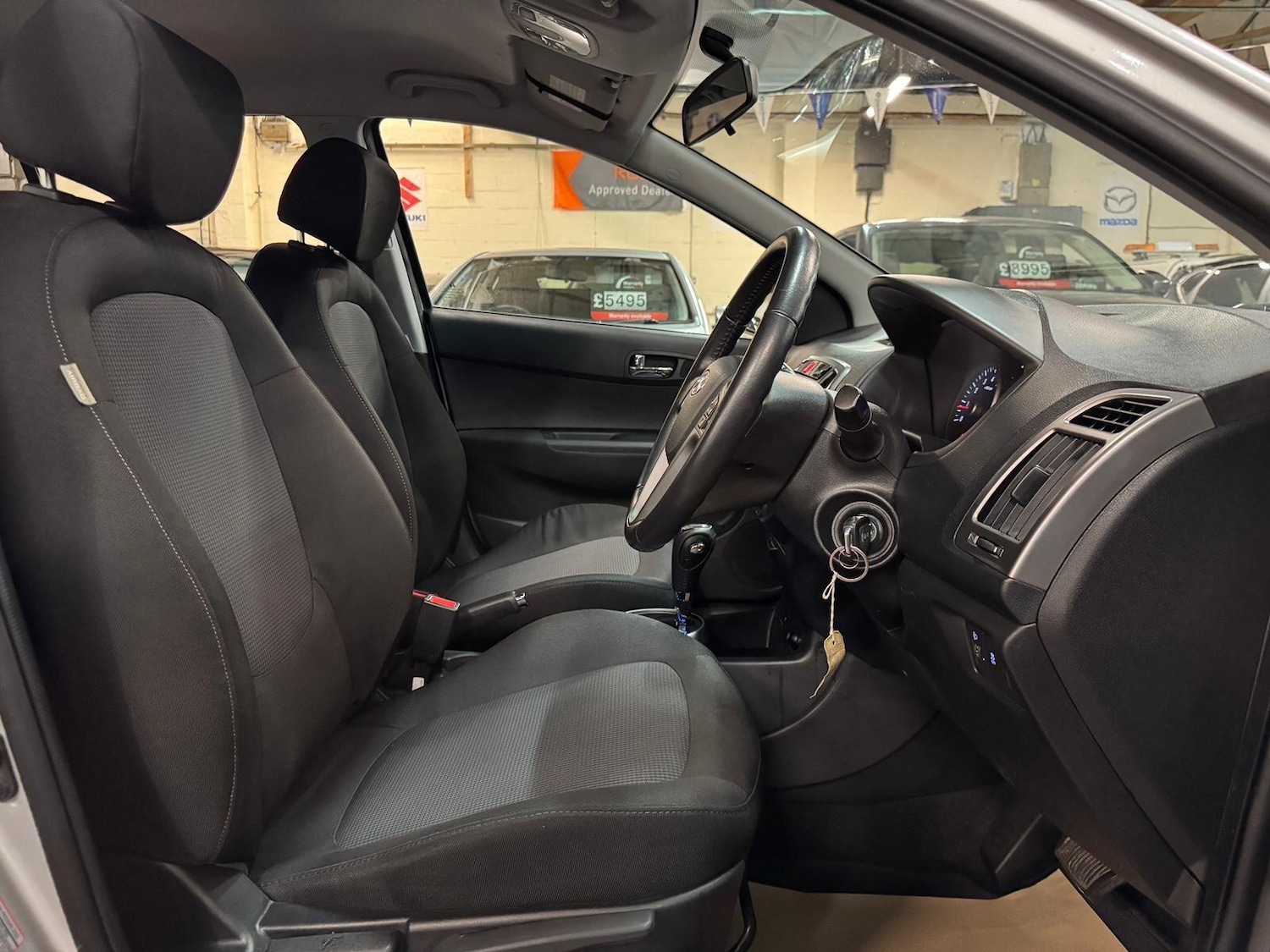 Used Hyundai i20 2012 for sale - 76270079: Photo 19