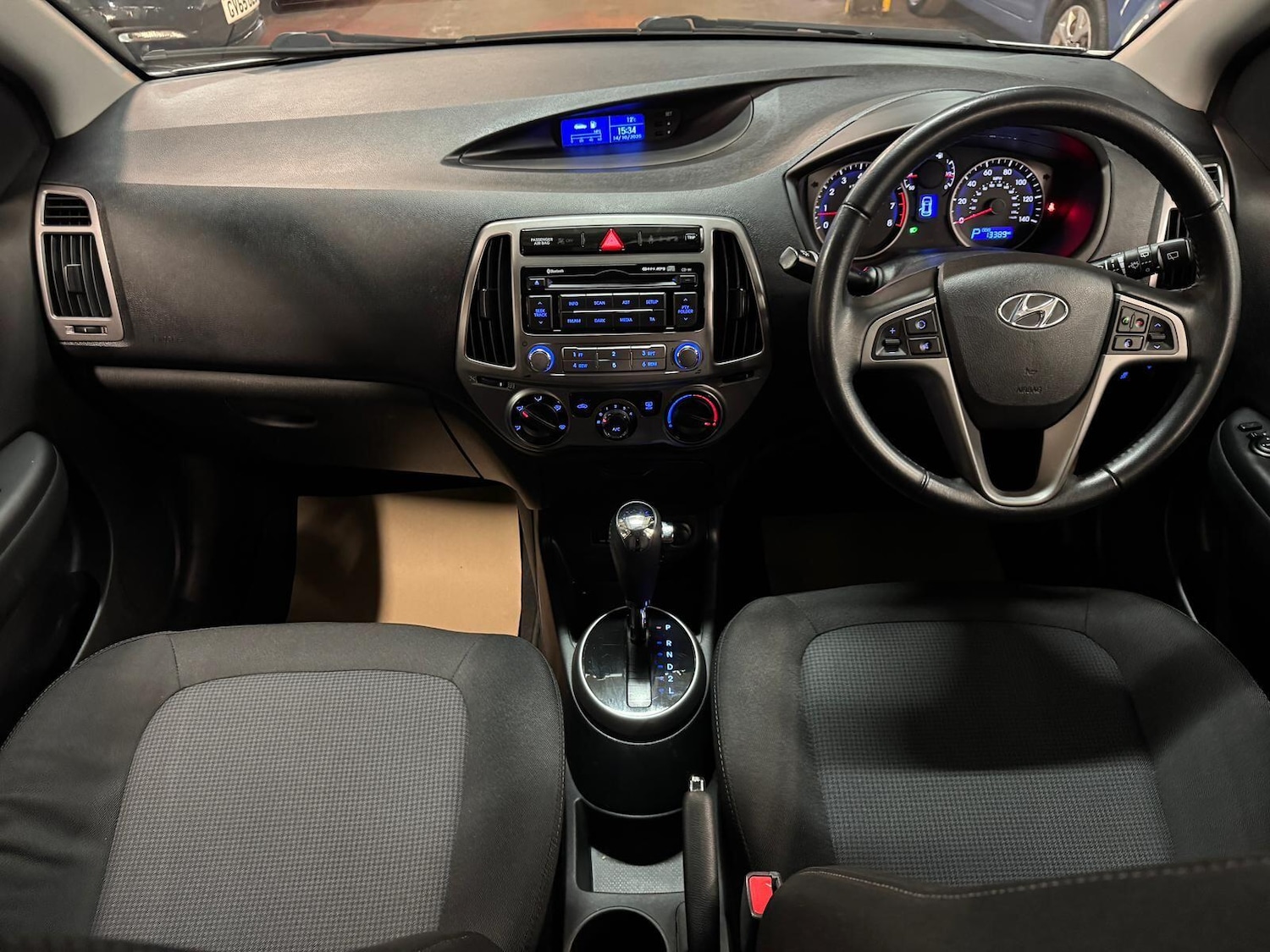 Used Hyundai i20 2012 for sale - 76270079: Photo 33