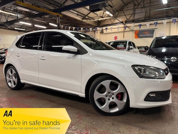 Used Volkswagen Polo 2012 for sale - 76485101: Photo