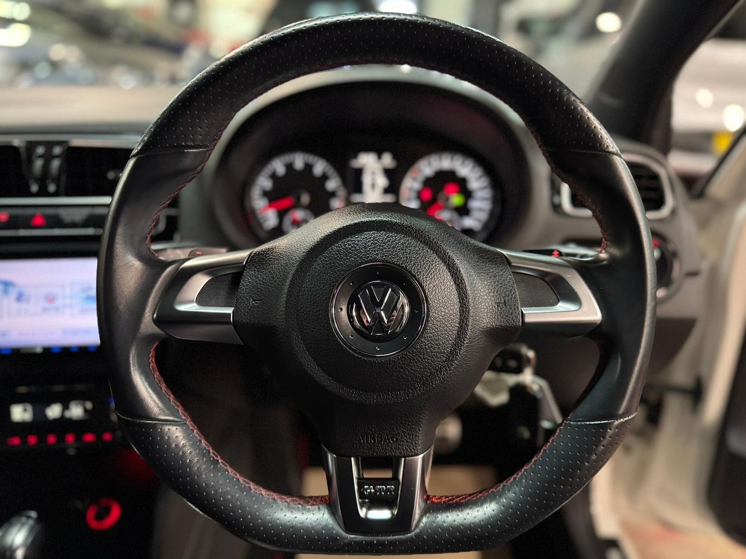 Used Volkswagen Polo for sale - 76485101: Photo 35