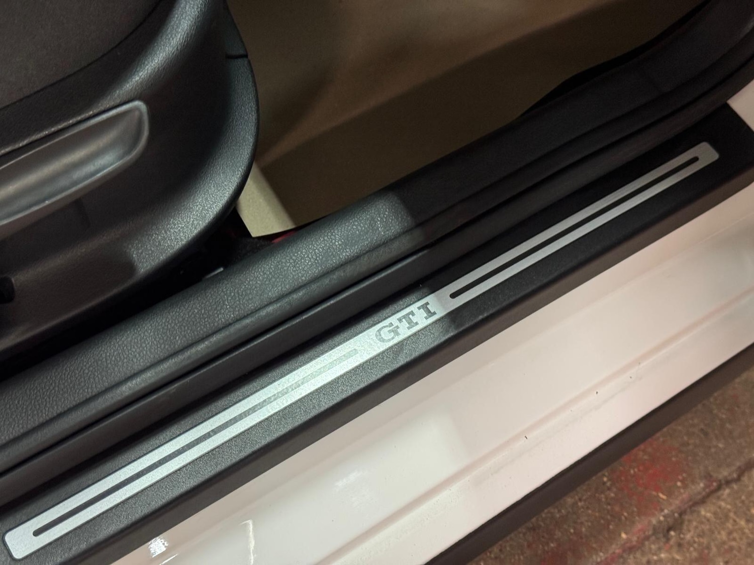 Used Volkswagen Polo for sale - 76485101: Photo 40