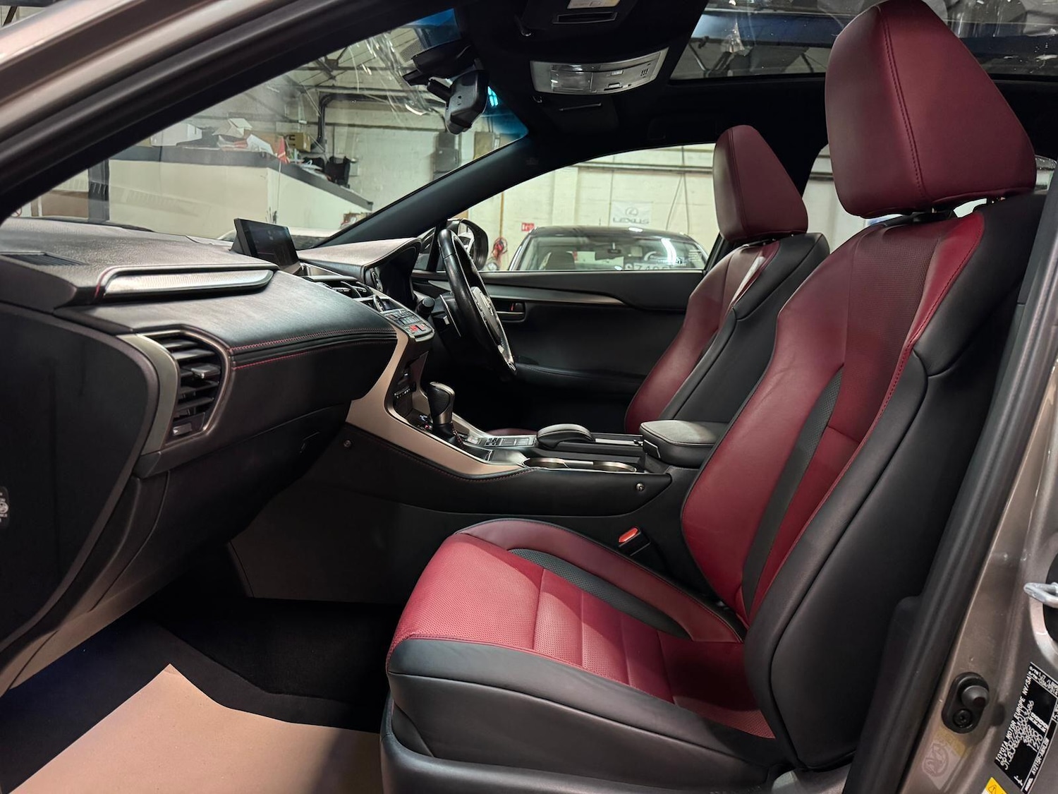 Used Lexus NX 2017 for sale - 76975552: Photo 27