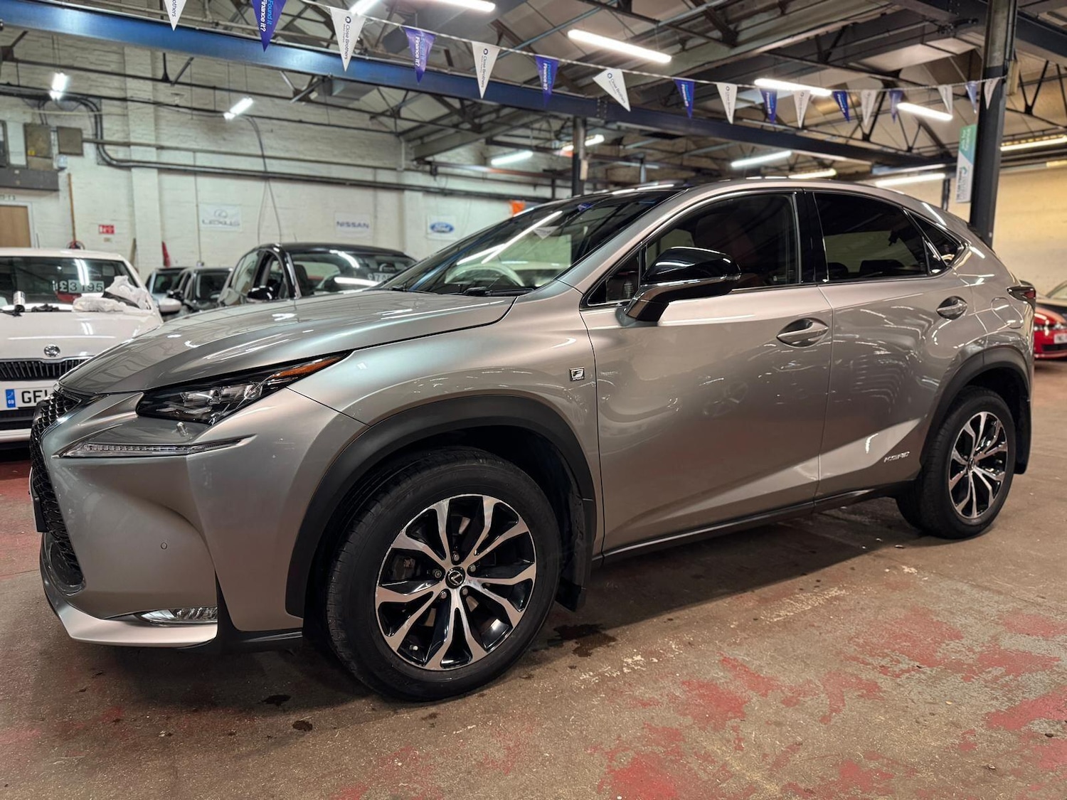 Used Lexus NX 2017 for sale - 76975552: Photo 3