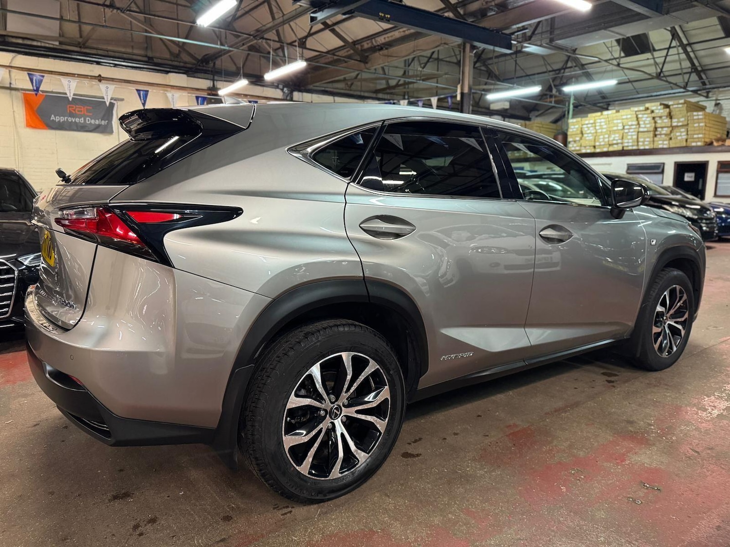 Used Lexus NX 2017 for sale - 76975552: Photo 6
