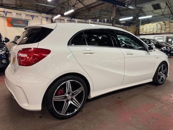 Used Mercedes-Benz A-Class 2014 for sale - 76657309: Photo