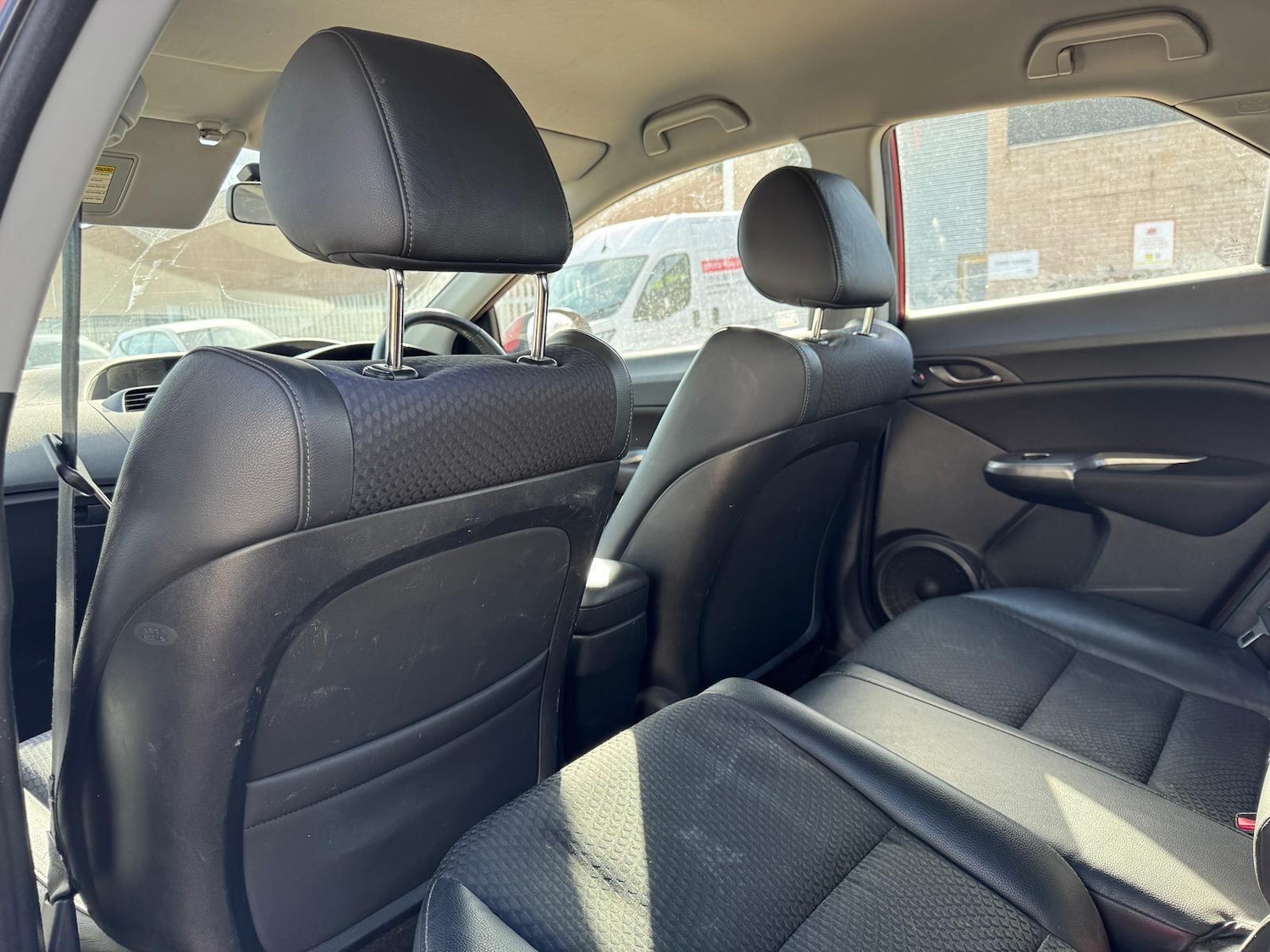 Used Honda Civic 2010 for sale - 77723178: Photo 16