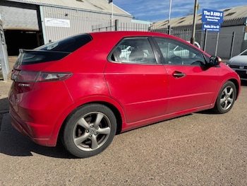 Used Honda Civic 2010 for sale - 77723178: Photo