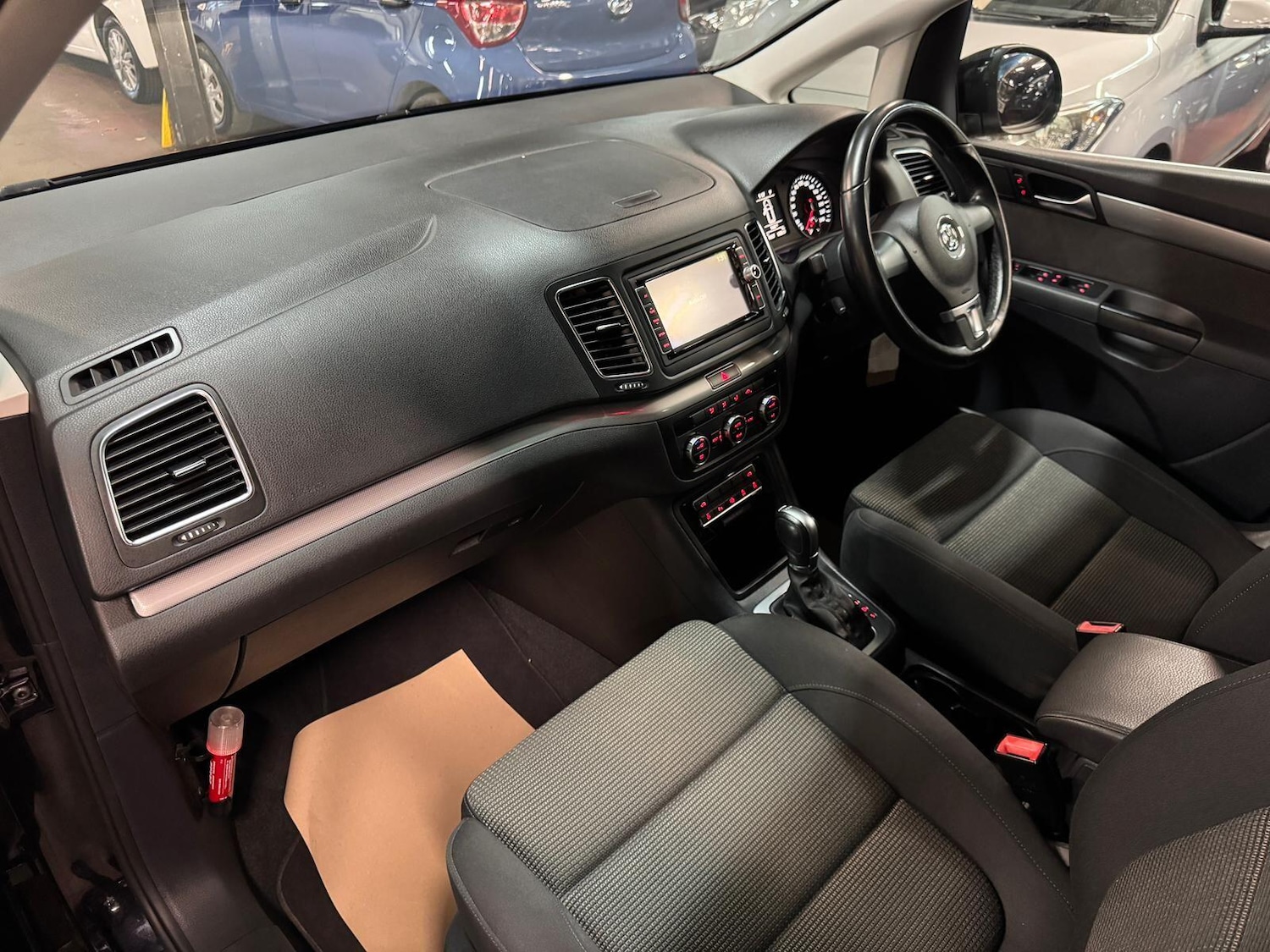 Used Volkswagen Sharan for sale - 76527837: Photo 23