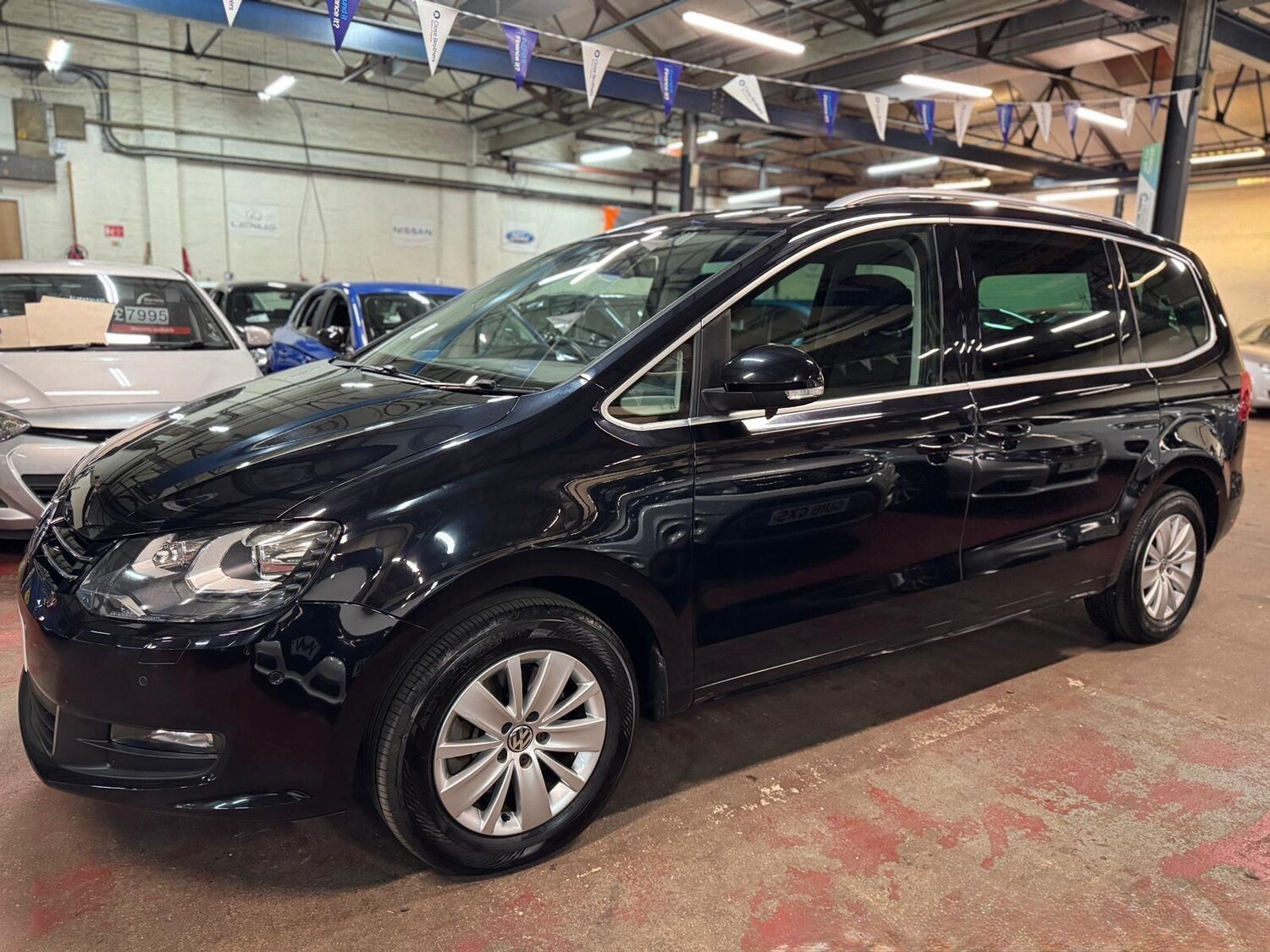 Used Volkswagen Sharan for sale - 76527837: Photo 3