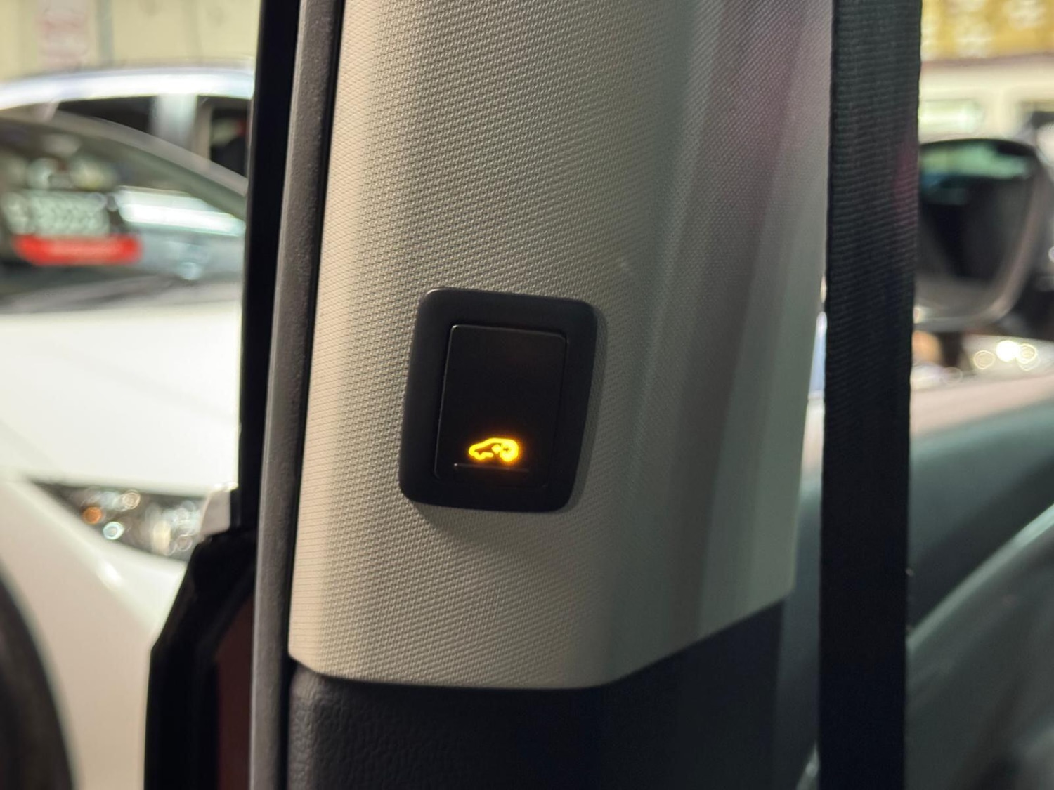 Used Volkswagen Sharan for sale - 76527837: Photo 35