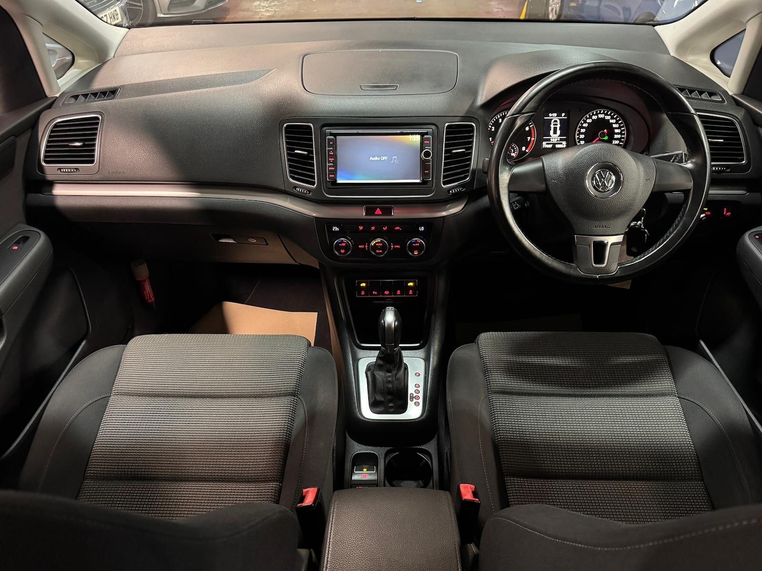 Used Volkswagen Sharan for sale - 76527837: Photo 37