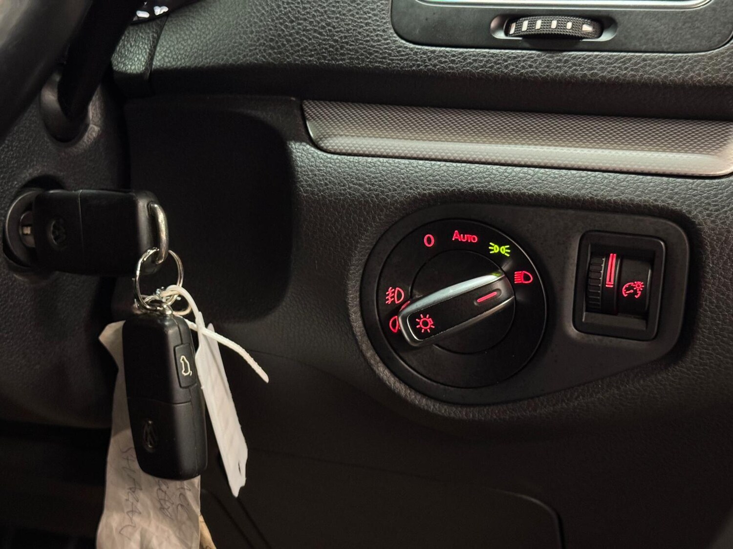 Used Volkswagen Sharan for sale - 76527837: Photo 41