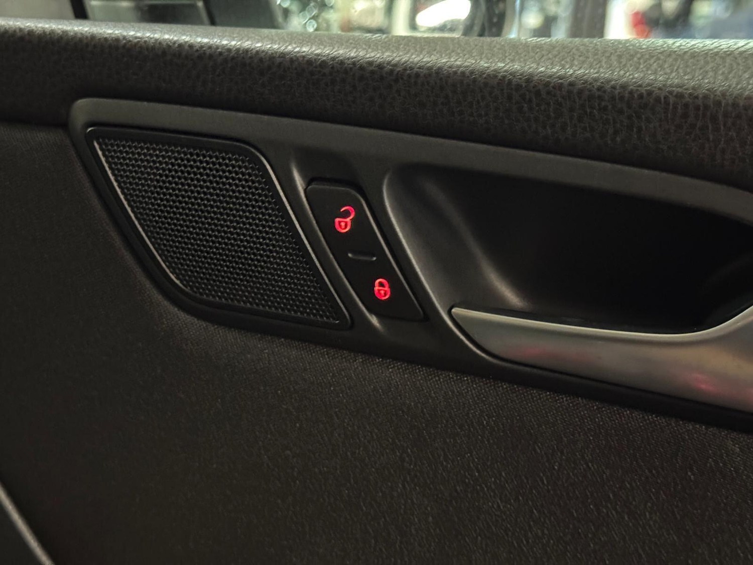 Used Volkswagen Sharan for sale - 76527837: Photo 42