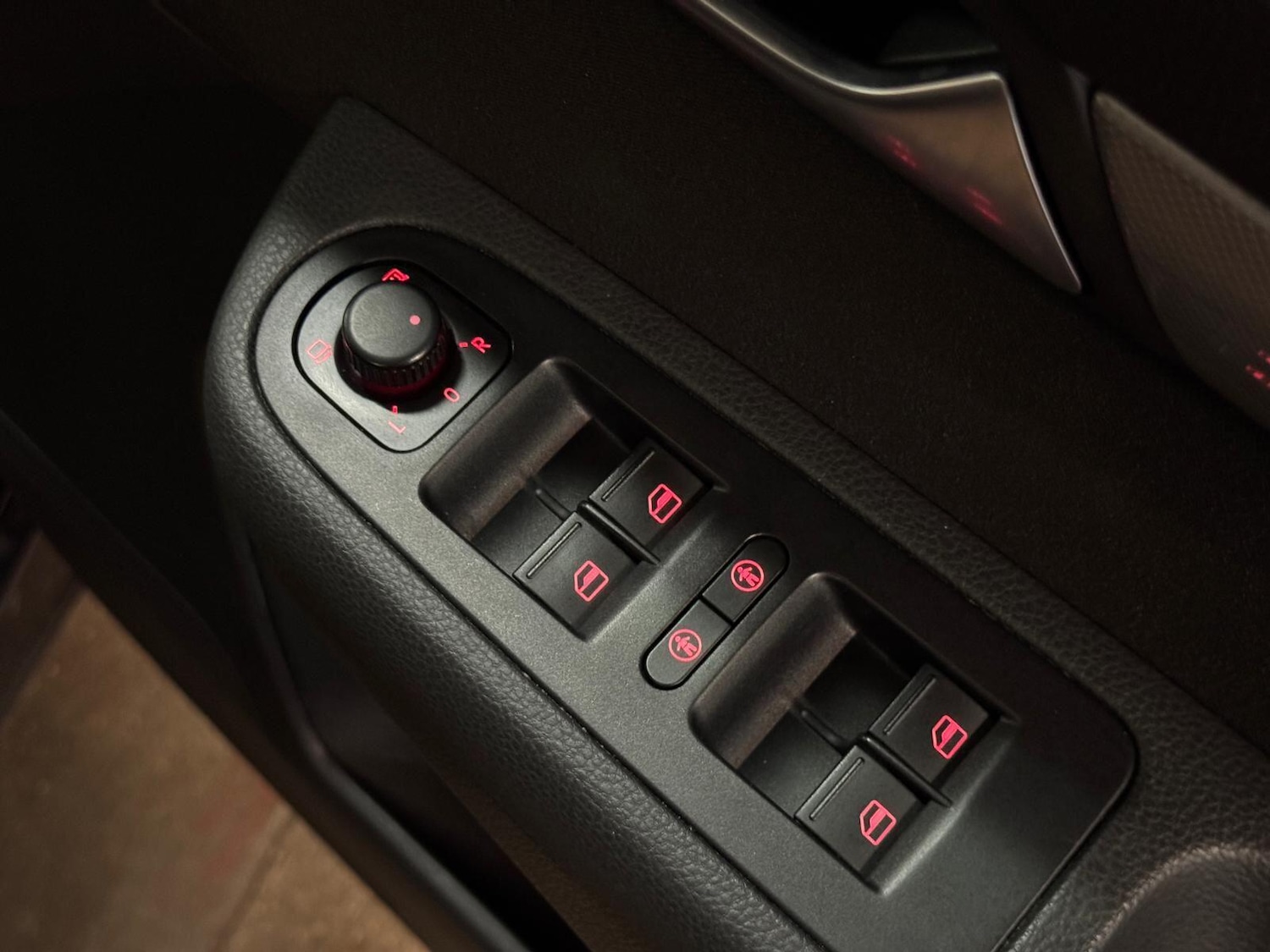 Used Volkswagen Sharan for sale - 76527837: Photo 43