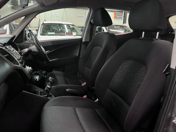 Used Hyundai Ix20 2011 for sale - 76167467: Photo 19