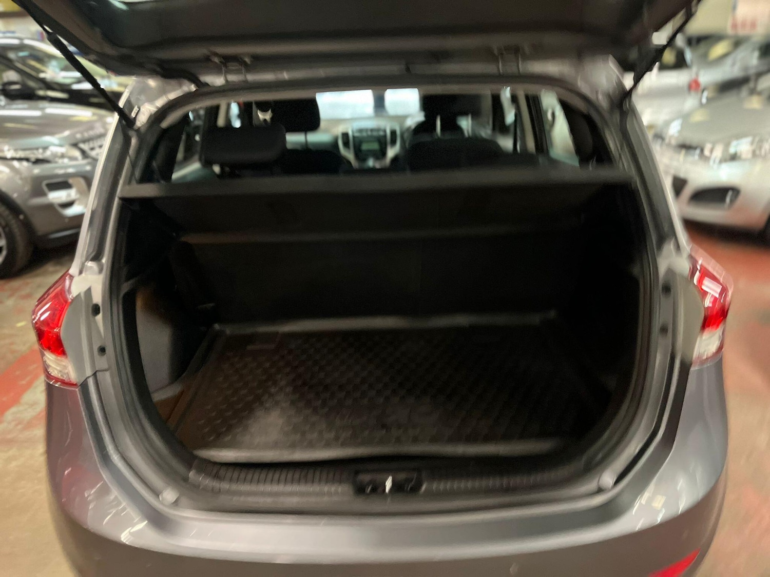 Used Hyundai Ix20 2011 for sale - 76167467: Photo 36