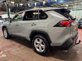 Used Toyota RAV4 2021 for sale - 75906344: Photo