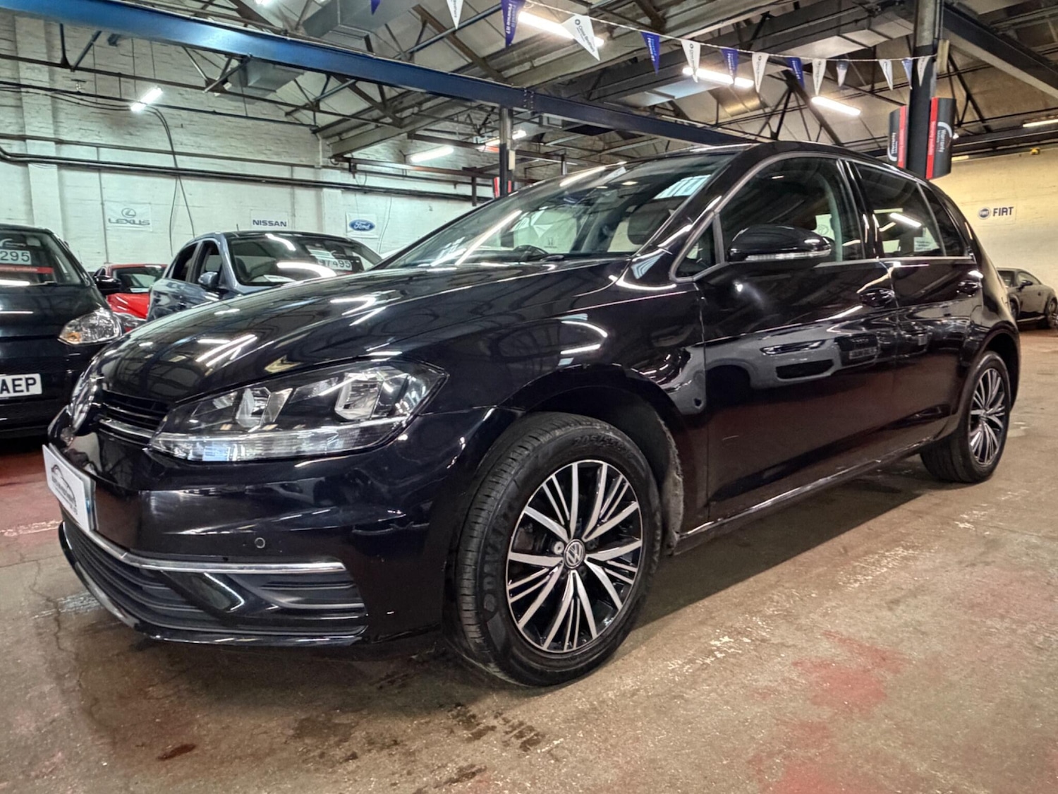 Used Volkswagen Golf 2018 for sale - 77441163: Photo 3