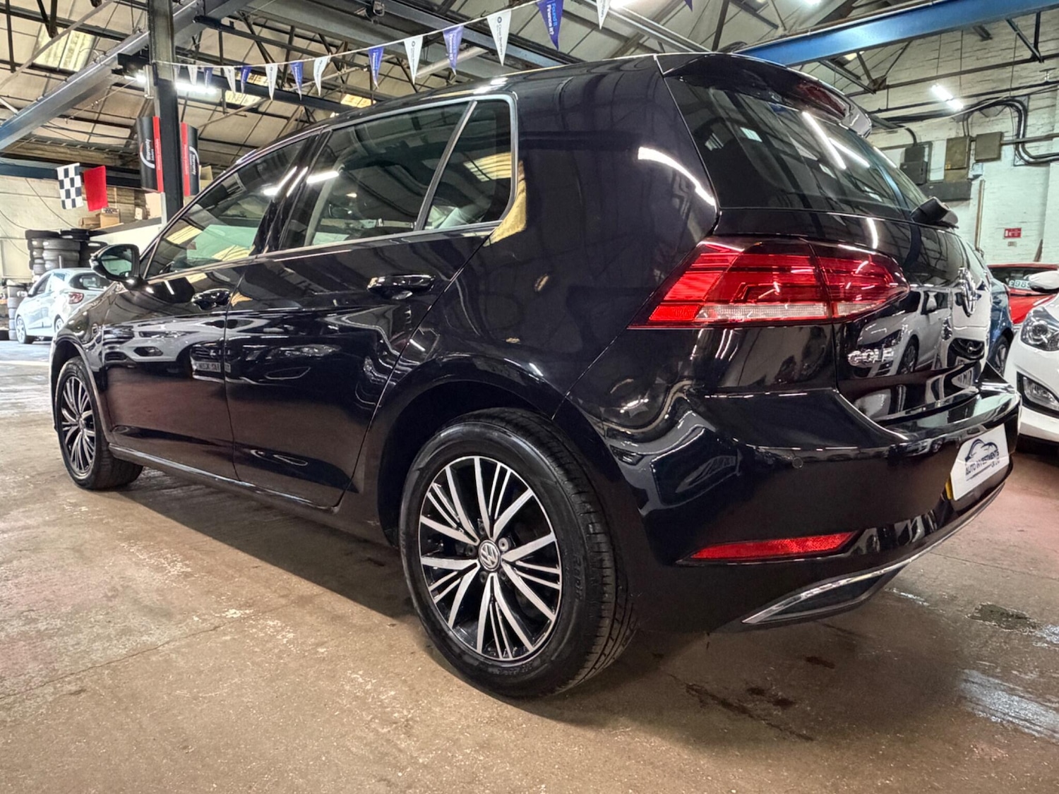 Used Volkswagen Golf 2018 for sale - 77441163: Photo 6