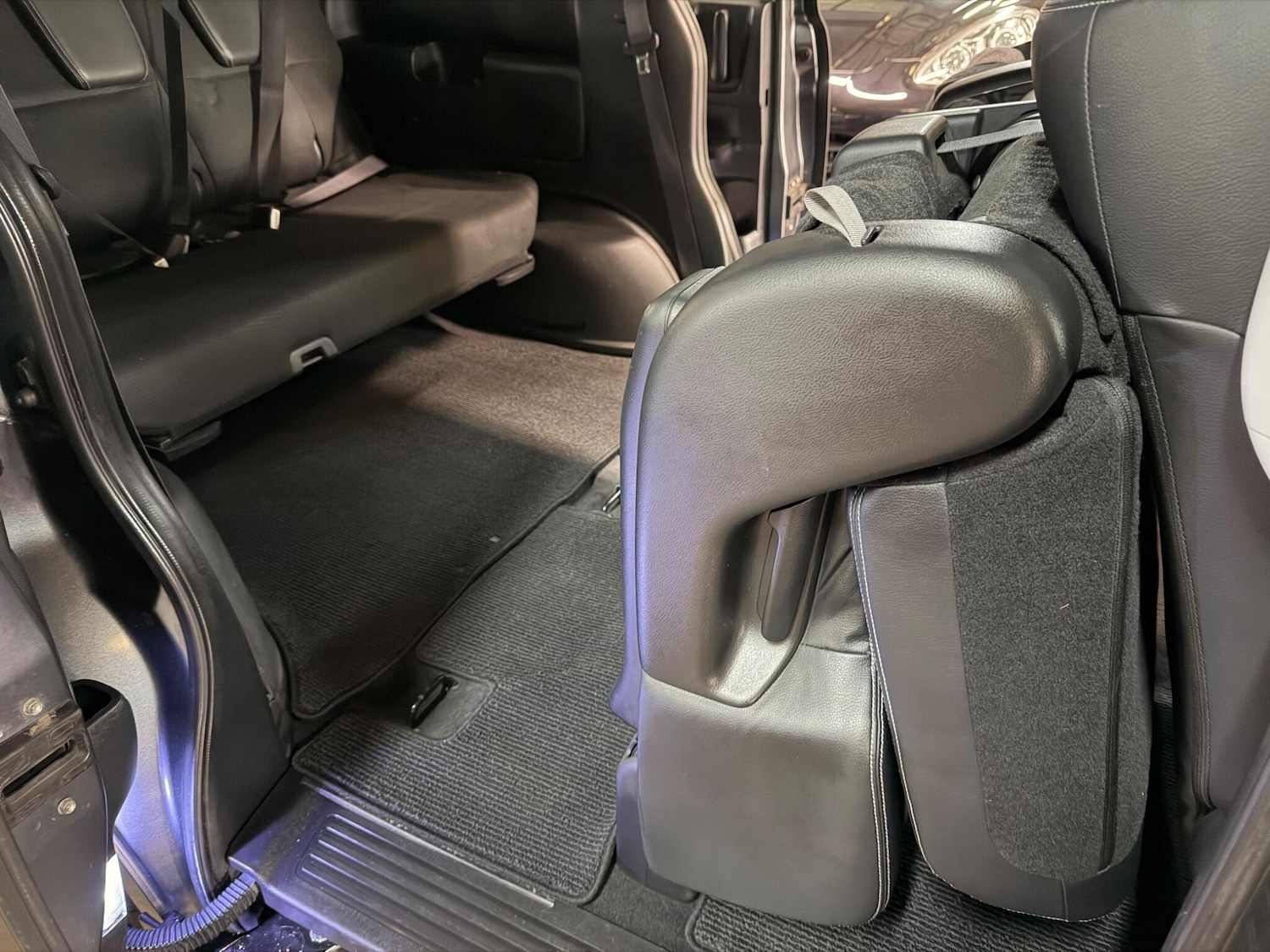 Used Honda Stepwagon for sale - 77768874: Photo 15