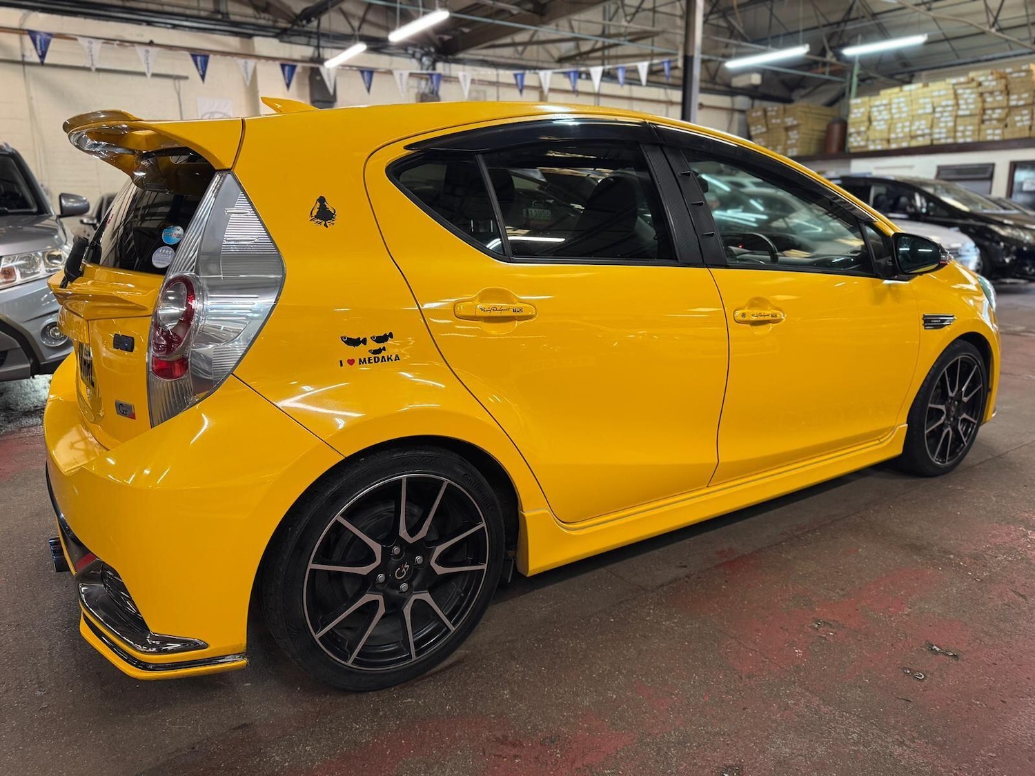 Used Toyota Aqua 2025 for sale - 77060361: Photo 6