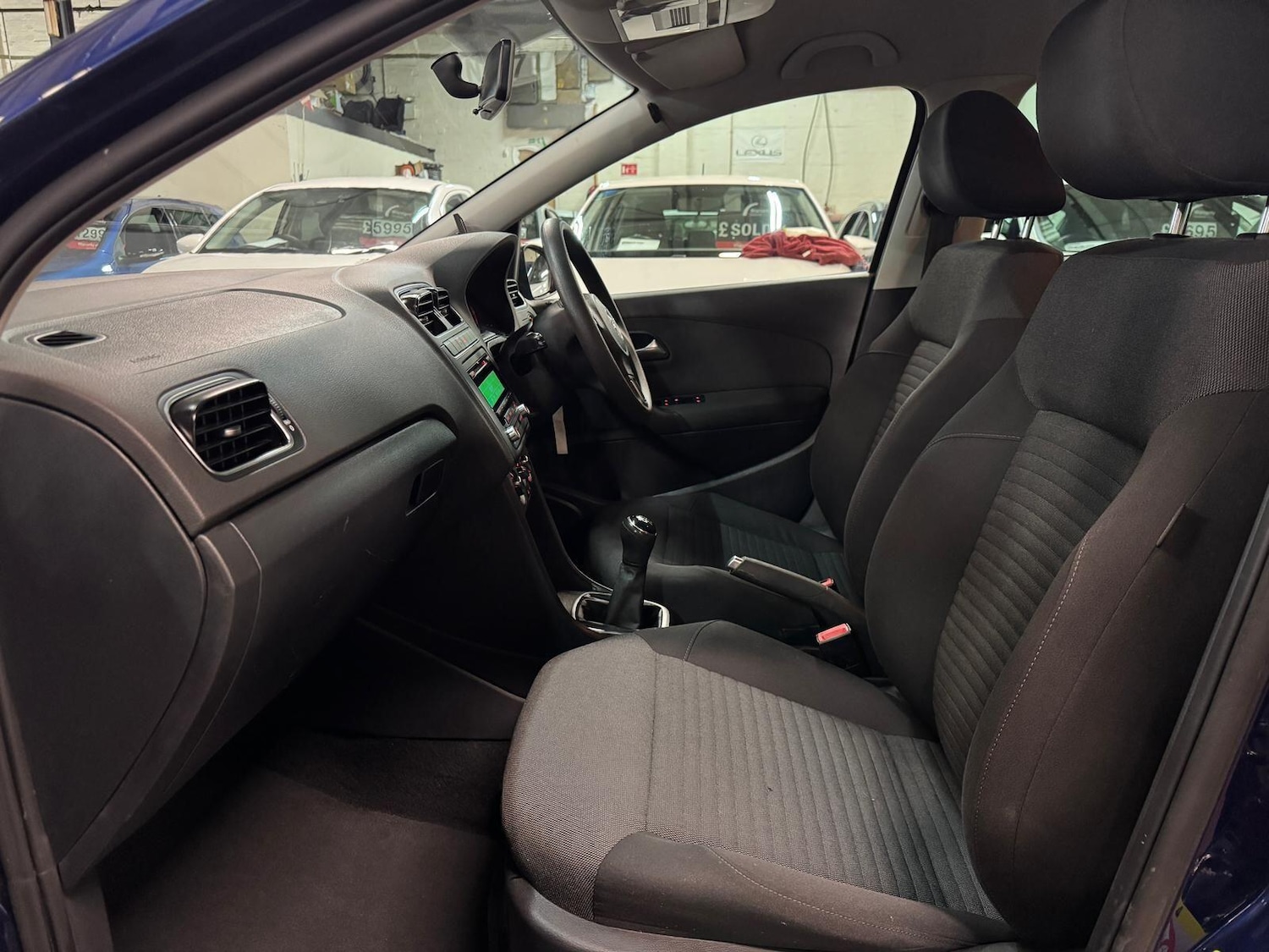 Used Volkswagen Polo 2014 for sale - 77840005: Photo 20