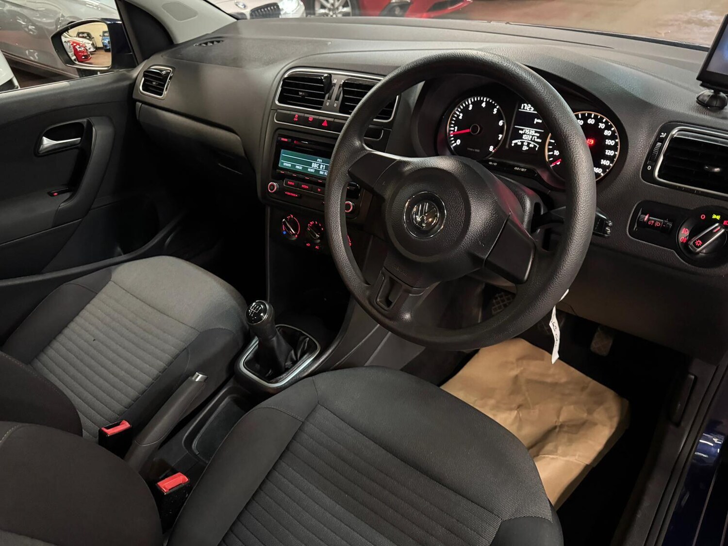 Used Volkswagen Polo 2014 for sale - 77840005: Photo 23