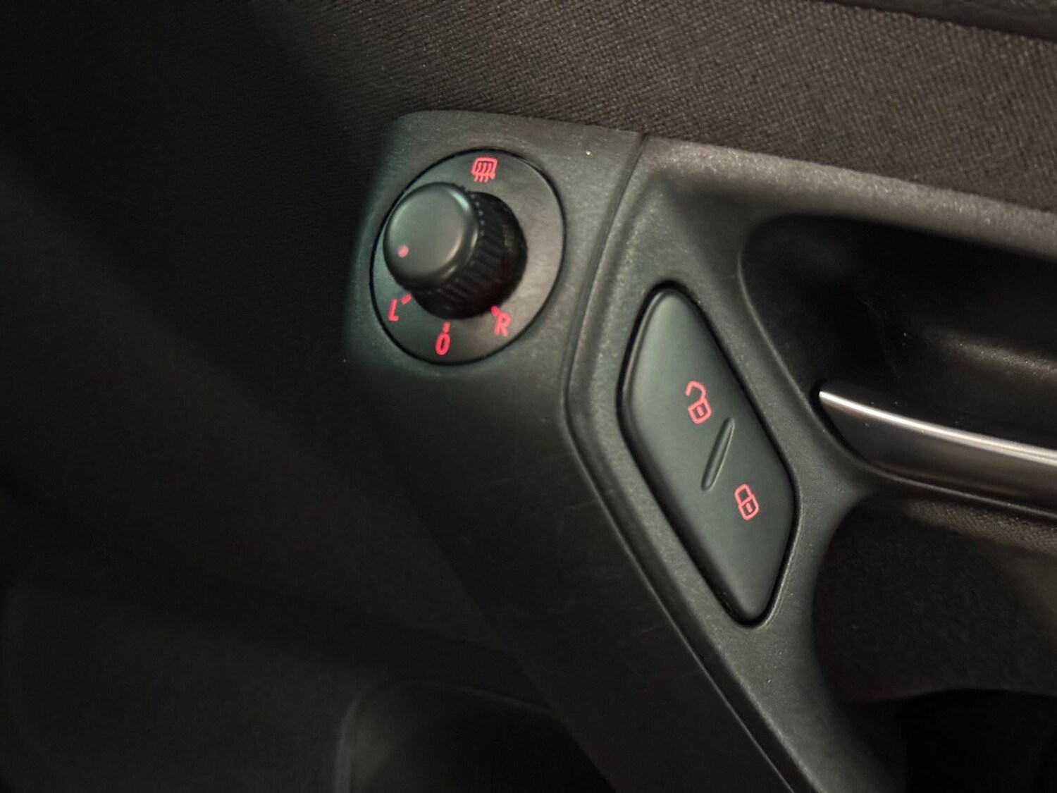 Used Volkswagen Polo 2014 for sale - 77840005: Photo 33