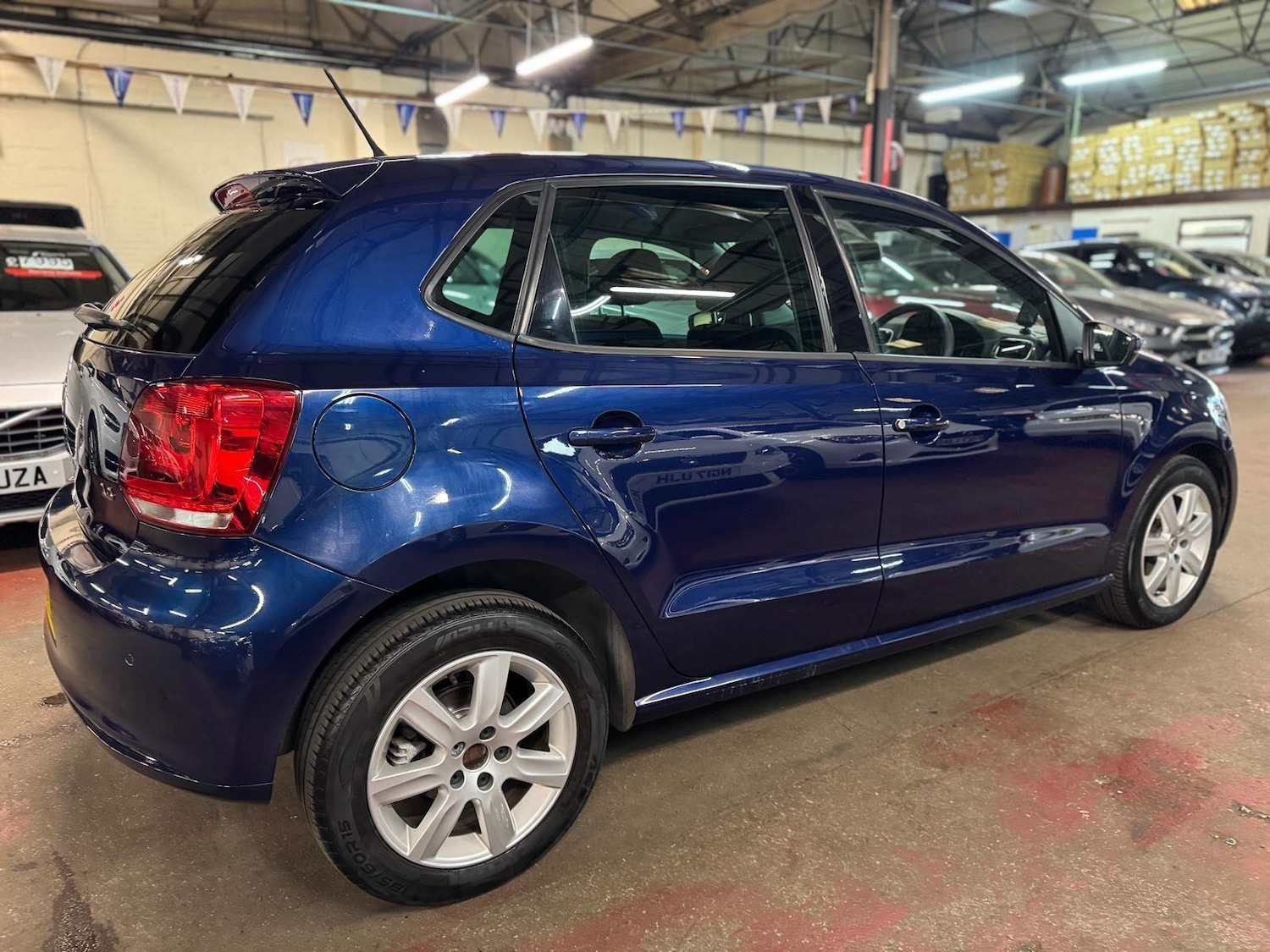 Used Volkswagen Polo 2014 for sale - 77840005: Photo 4