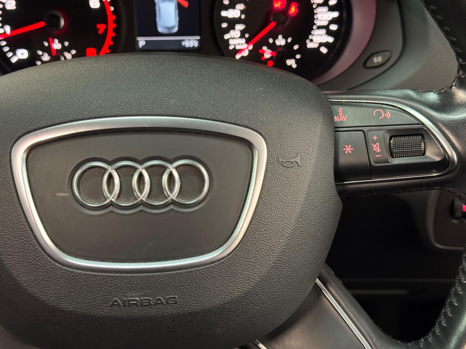 Used Audi Q3 for sale - 77511256: Photo 39