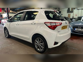 Used Toyota Yaris 2020 for sale - 78759302: Photo