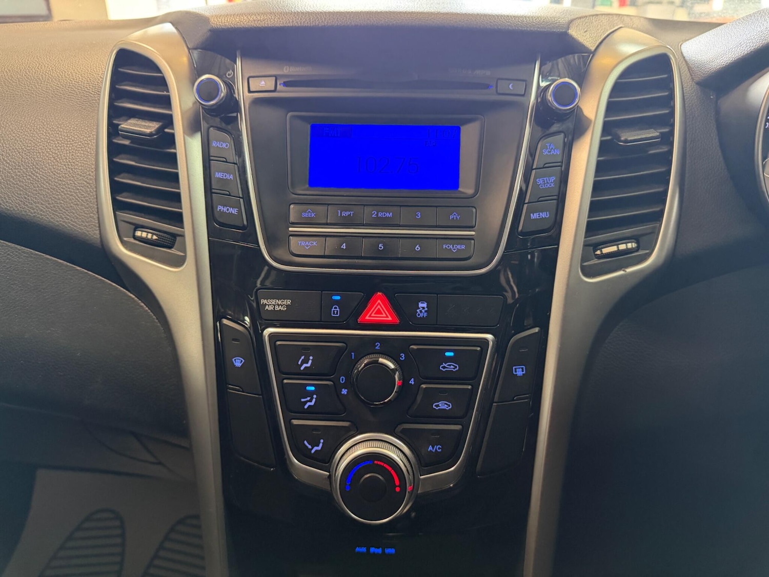 Used Hyundai i30 2012 for sale - 77305900: Photo 27