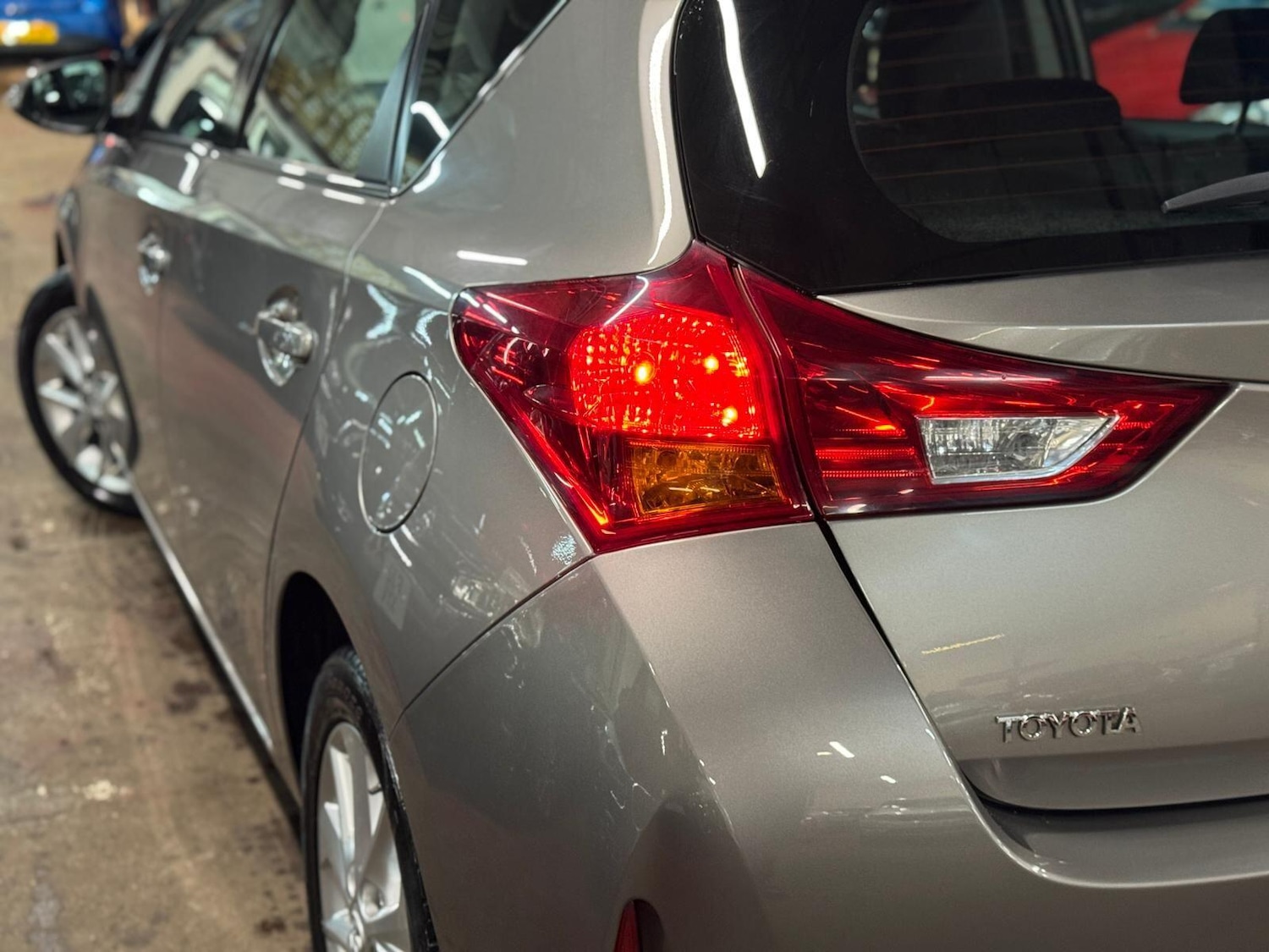 Used Toyota Auris 2013 for sale - 77852800: Photo 13