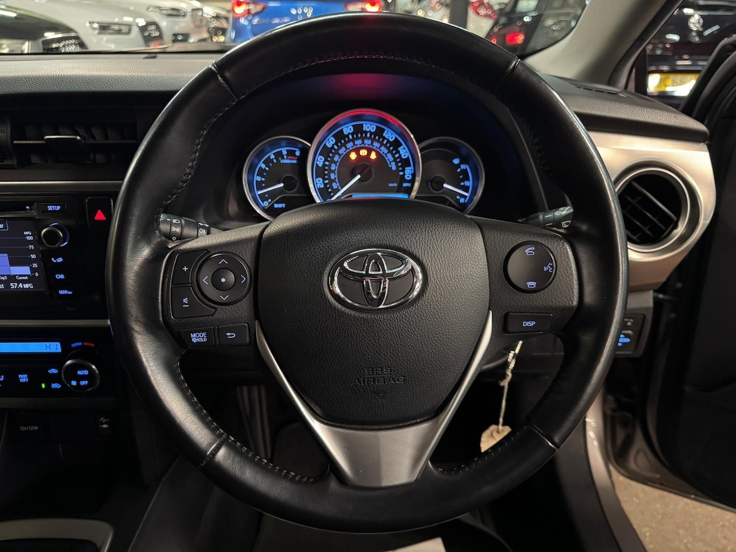 Used Toyota Auris 2013 for sale - 77852800: Photo 24