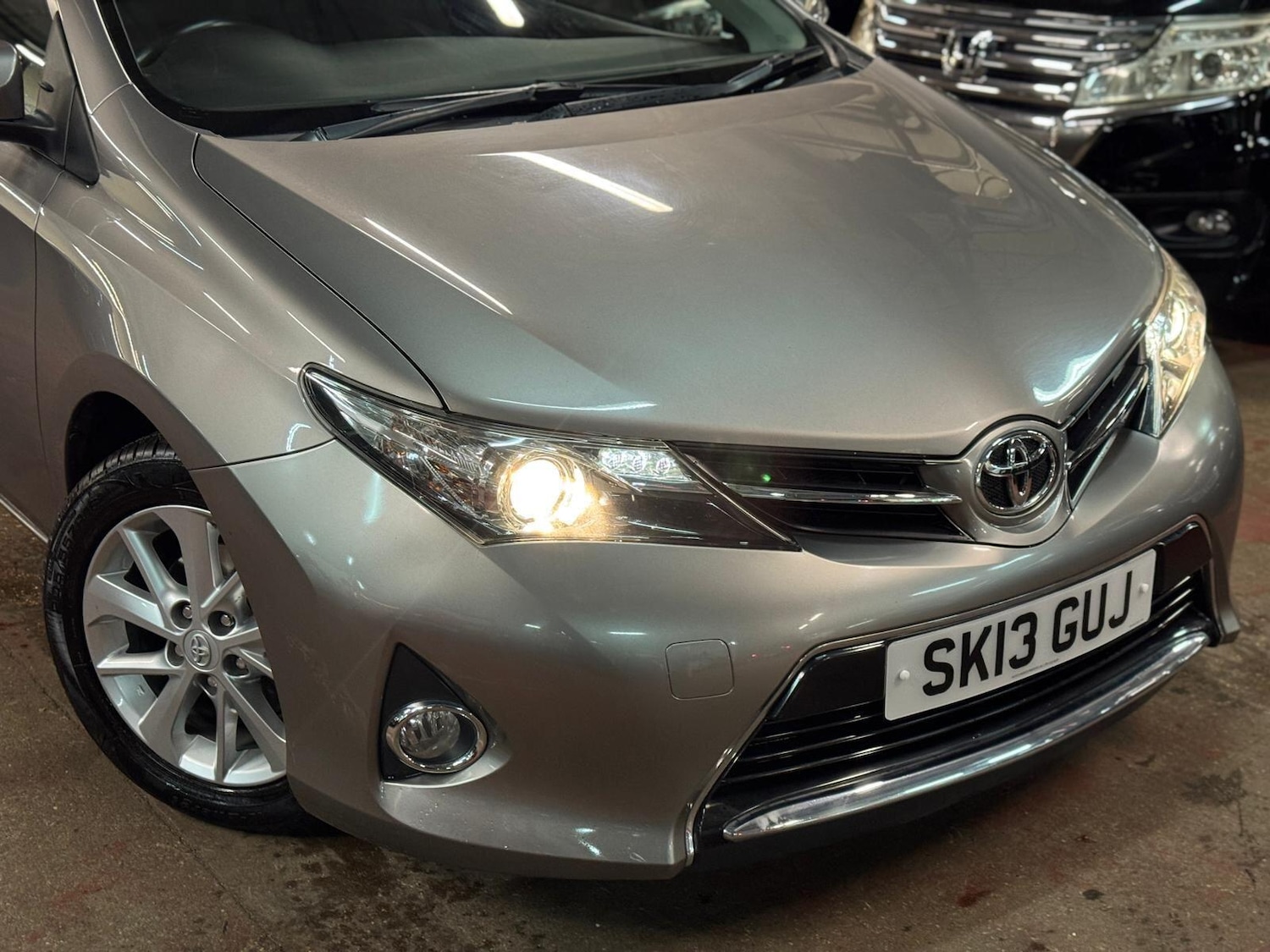 Used Toyota Auris 2013 for sale - 77852800: Photo 8
