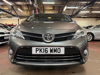 Used Toyota Verso 2016 for sale - 78471431: Photo