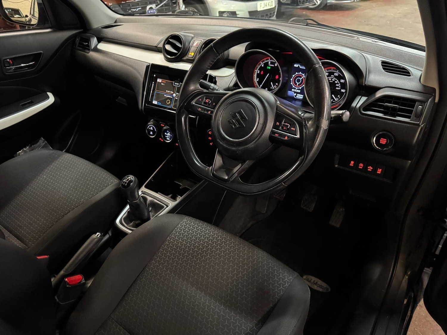 Used Suzuki Swift 2018 for sale - 76781339: Photo 18