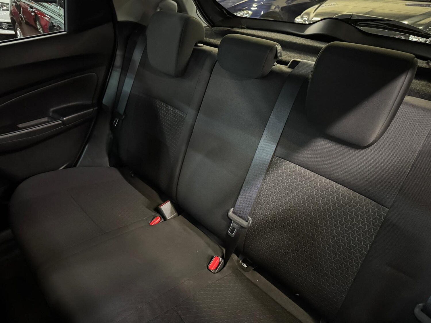 Used Suzuki Swift 2018 for sale - 76781339: Photo 27